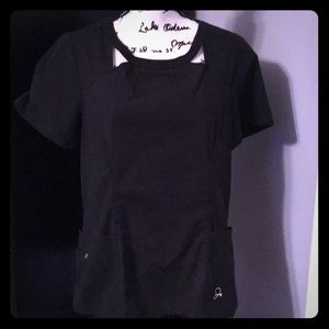 Women’s scrub top
